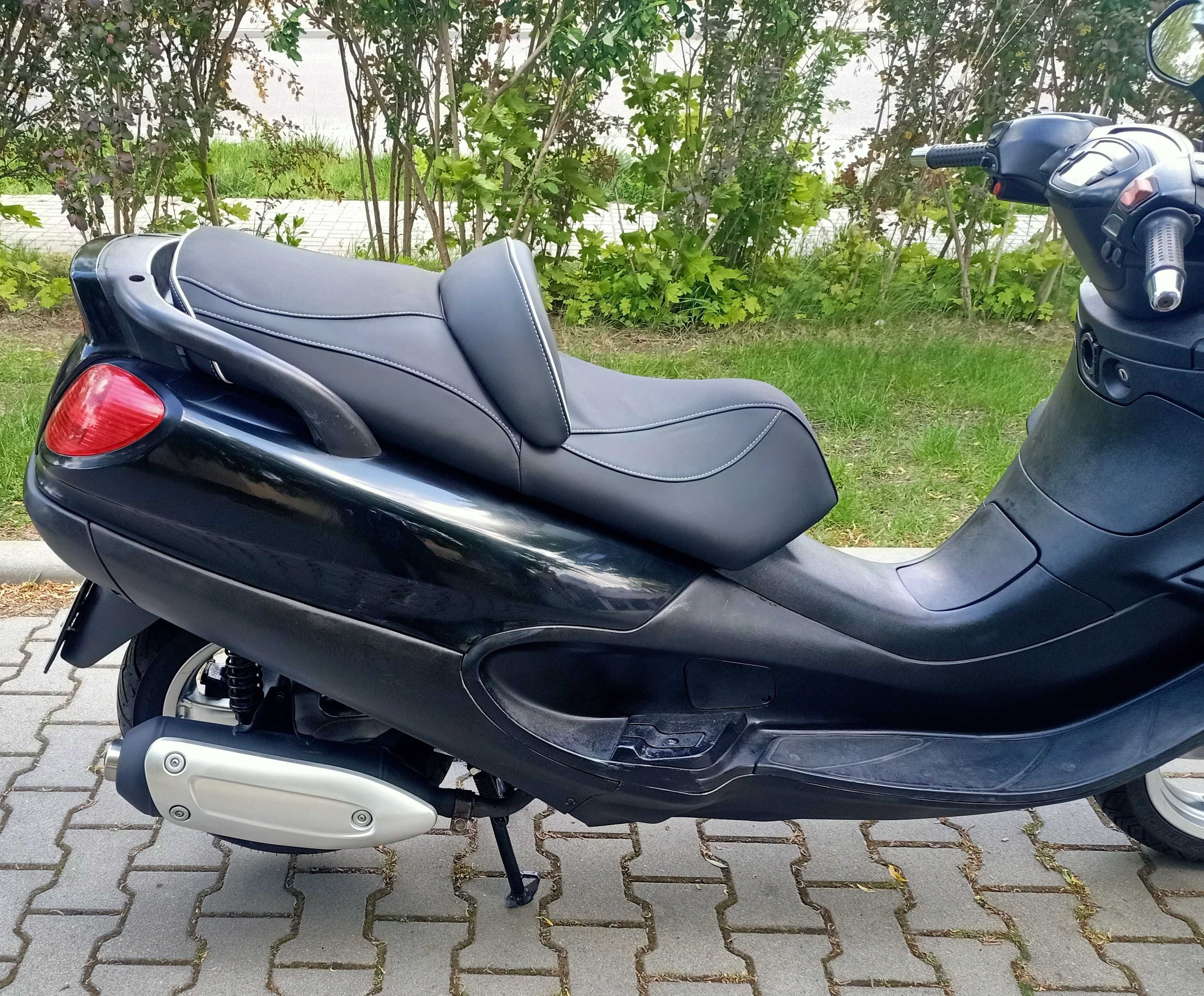 Piaggio X9 125 zarejestrowany, sprawny technicznie