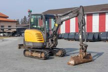 Екскаватор Volvo EC27C 2015