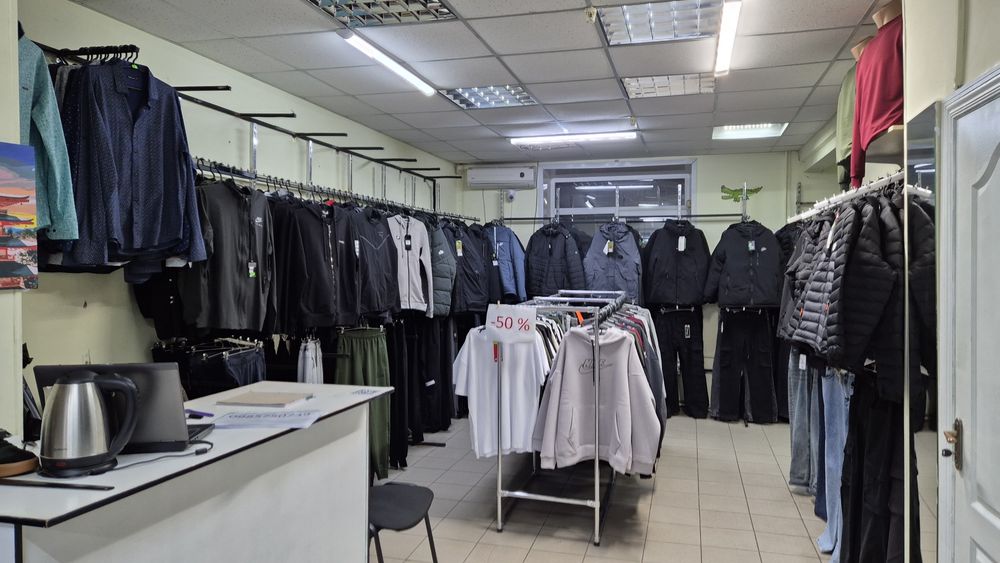 Аренда Базарна 20  торг (анголенко)