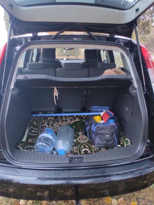 Ford C-max Продам