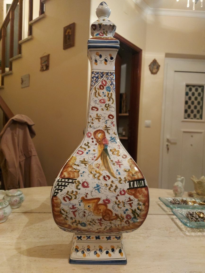 Jarra em Porcelana, Pintada à Mão, Sec.XVII