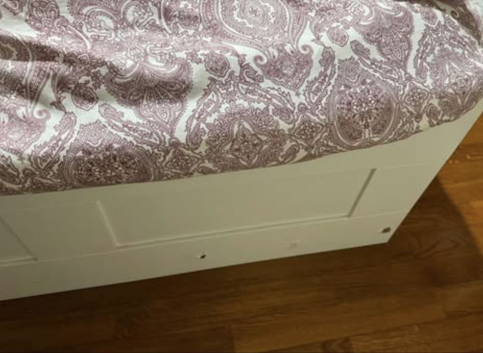 Cama IKEA branca com 4 gavetas + colchão molas