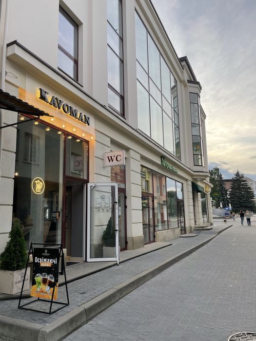 Коменційне приміщення в ТЦ Гетьман