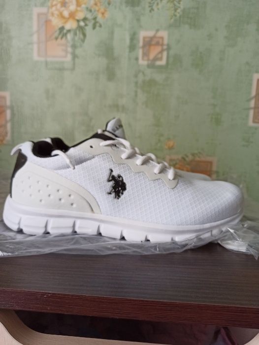 Женские кроссовки U.S. Polo Assn