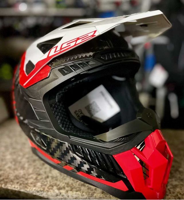 Capacete Carbono Total LS2 MX703 X-Force NOVO (50% Desconto) Tam M-L