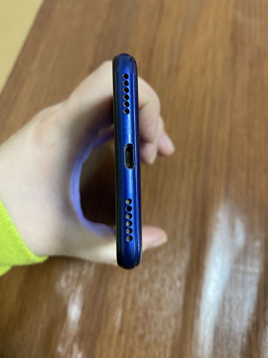 Смартфон Honor 8A