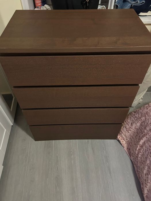 Comoda em perfeito estado!!