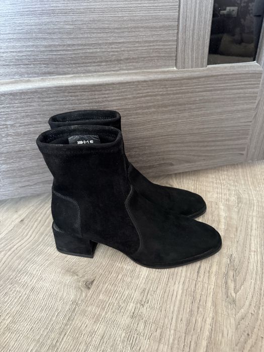 Замшеві чоботи Estro 40 розмір