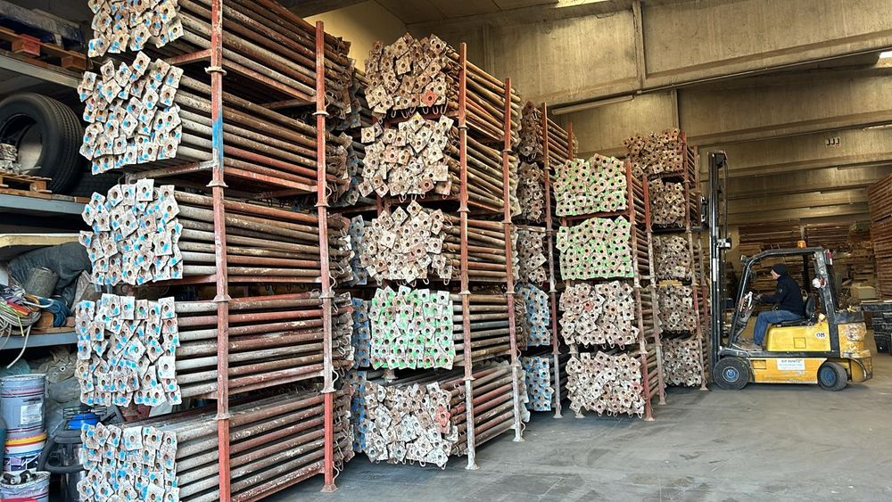 Stemple budowlane sztyce podpory Płyta Topolowa Płyta Szalunkowa