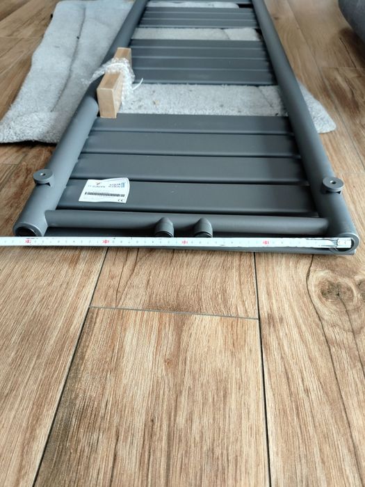 Grzejnik łazienkowy pionowy, 150*45