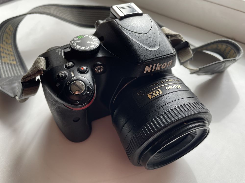 Об'єктив Nikon Nikkor DX 35mm f1.8g автофокус