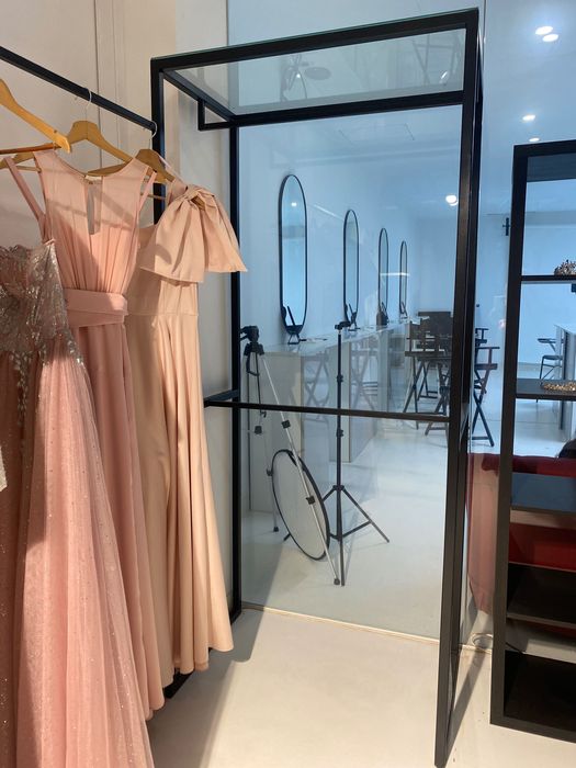 Expositor de ferro para roupa