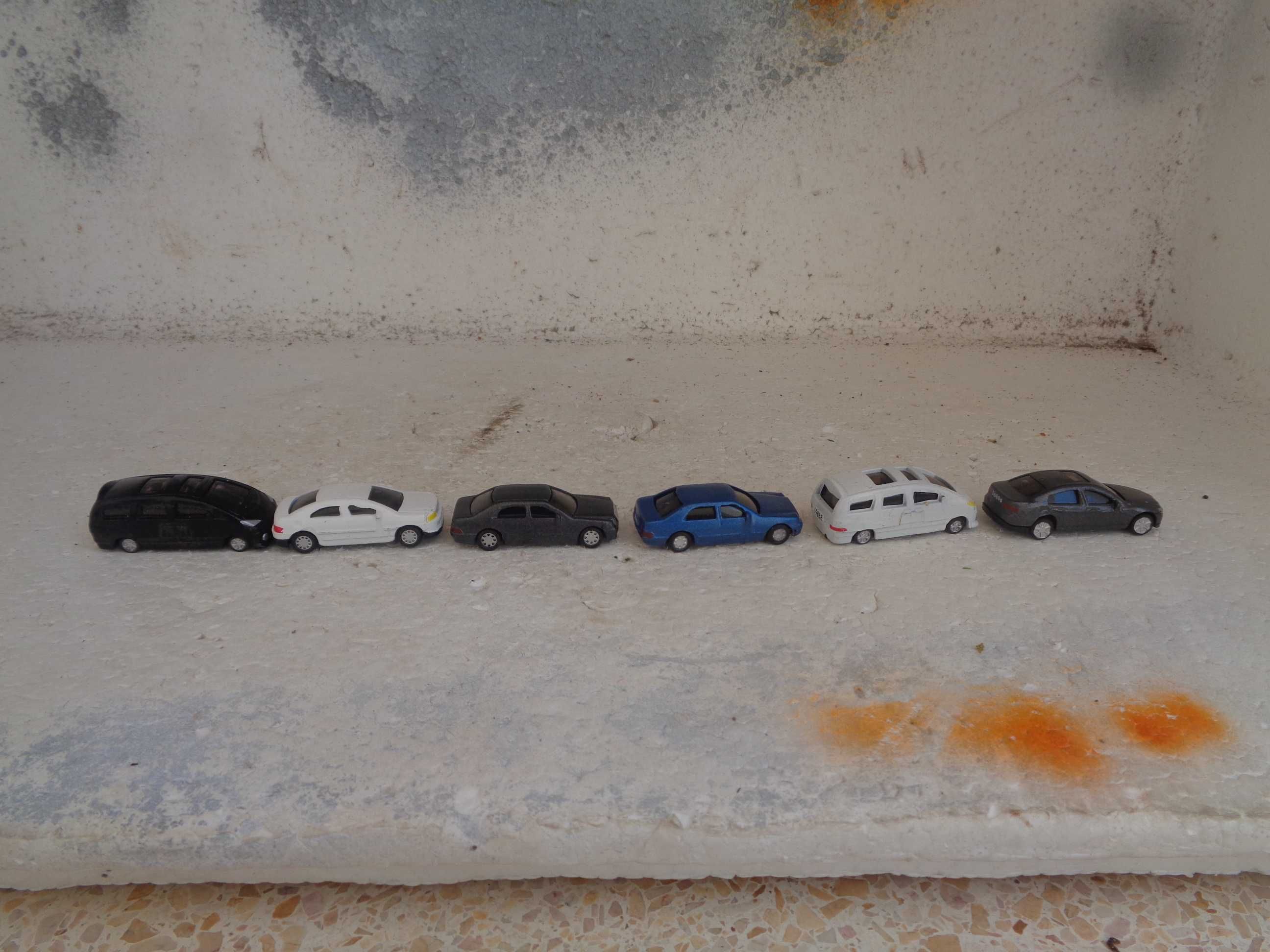 1:87 Lote de 6 carros para pista de comboio ou maquete