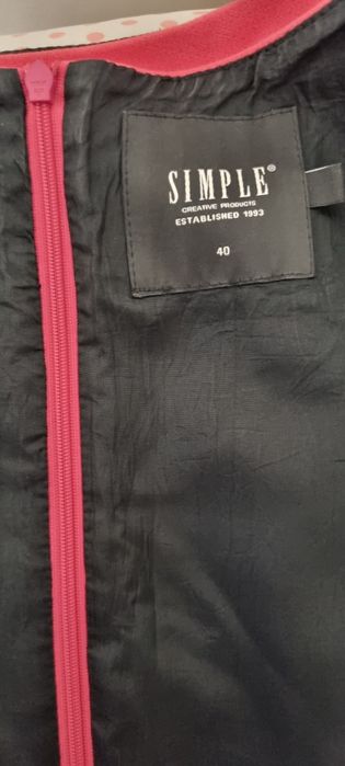 Malinowa sukienka Simple