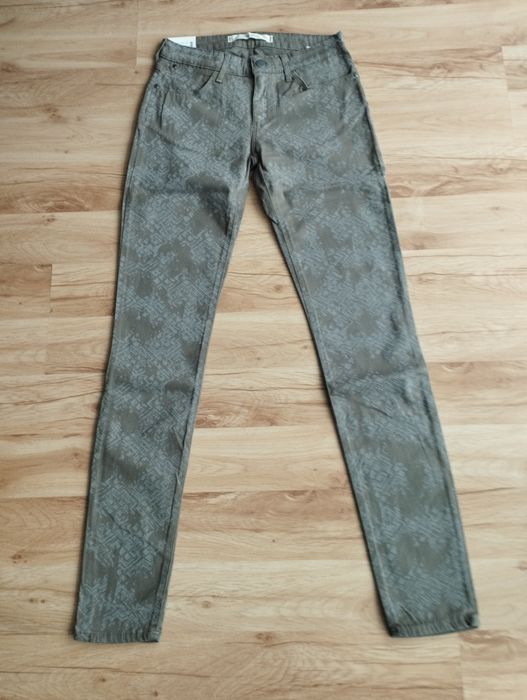 Spodnie Wrangler nowe