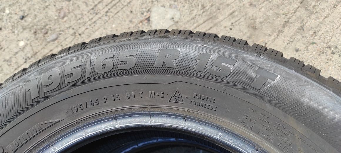 Opony zimowe z 2019r 5mm 195/65/15 Semperit 5N