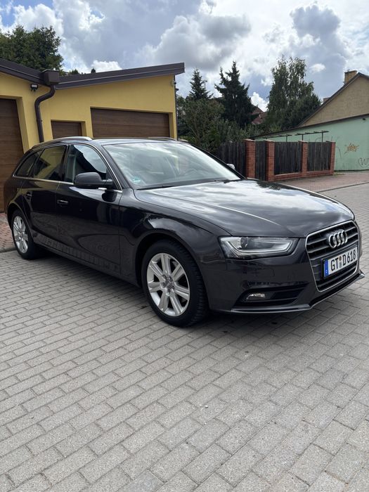 Audi A4 B8 2.0d 2012r