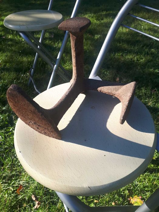 Zabytkowe kopytko szewskie poniemieckie retro ozdoba