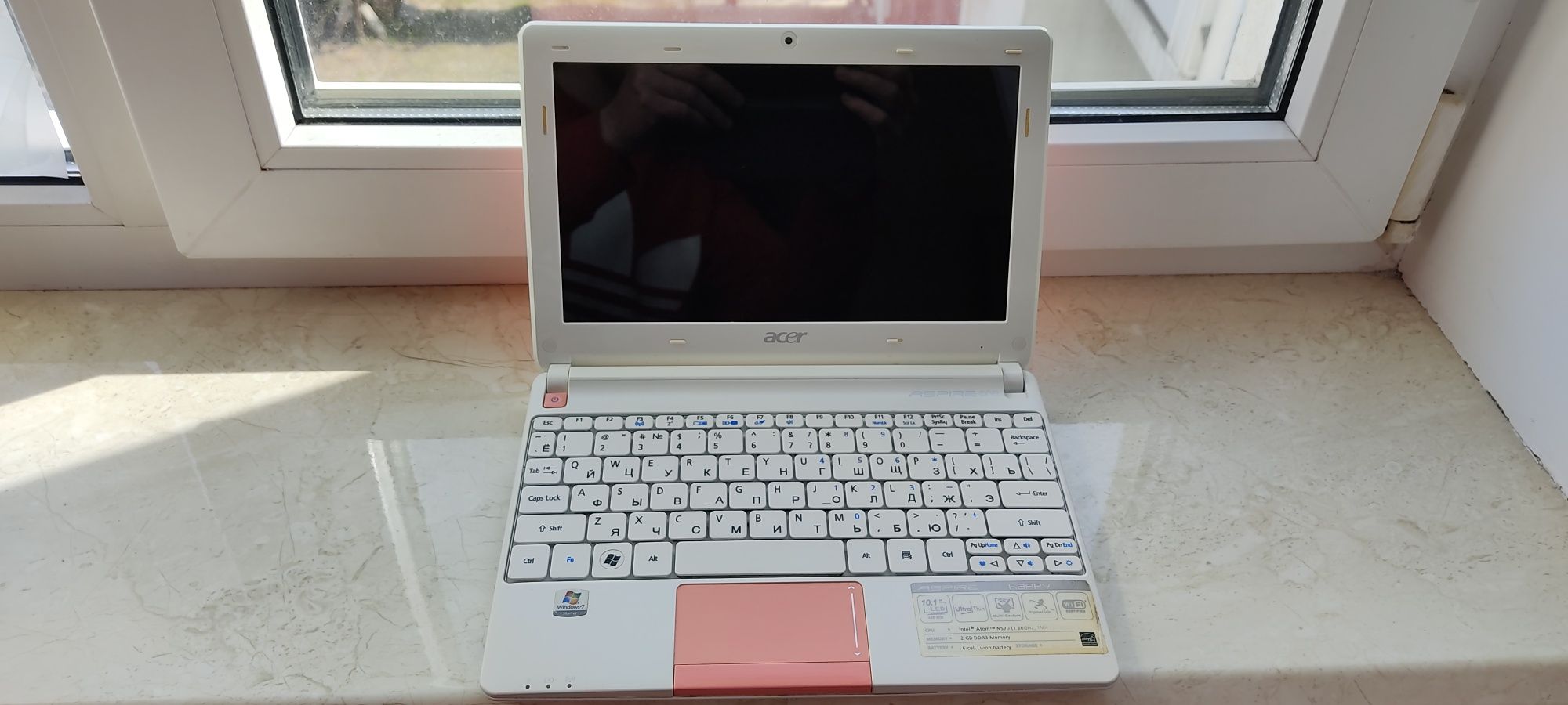 Нетбук Acer Aspire One Happy2-N578Qpp 320gb 2Gb озу робочий