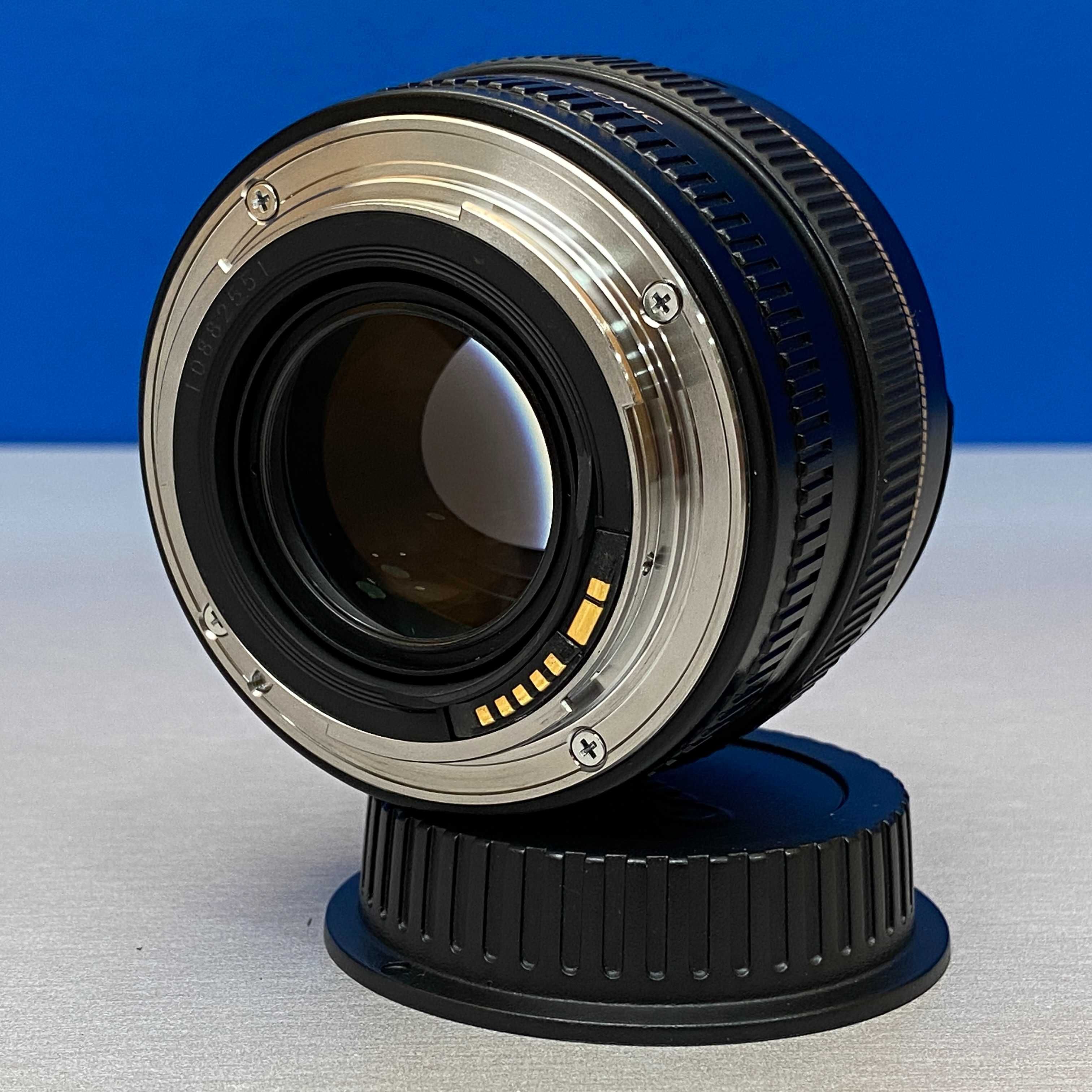 Canon EF 50mm f/1.4 USM