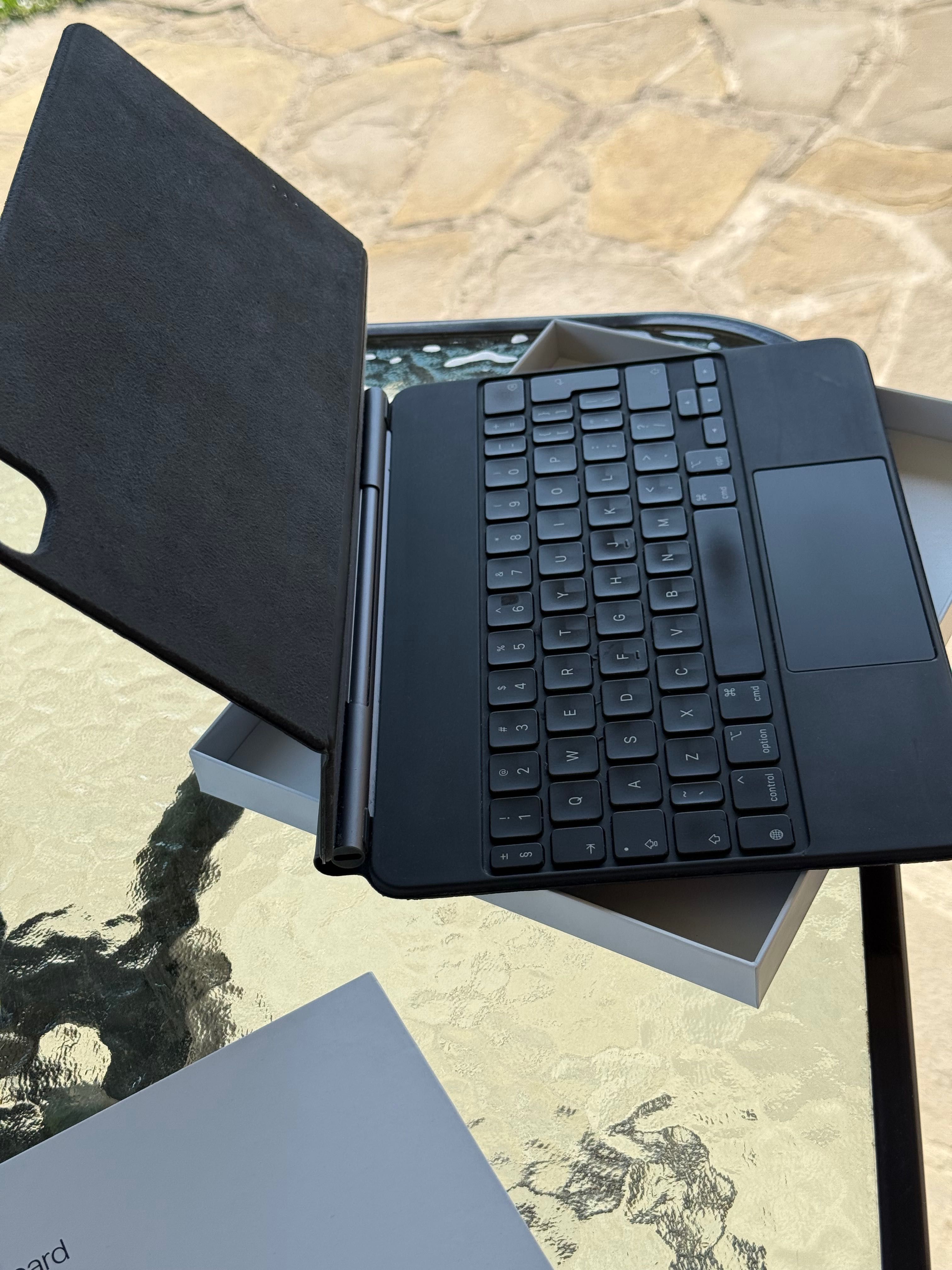 Клавіатура Apple Magic Keyboard для iPad Pro / iPad Air