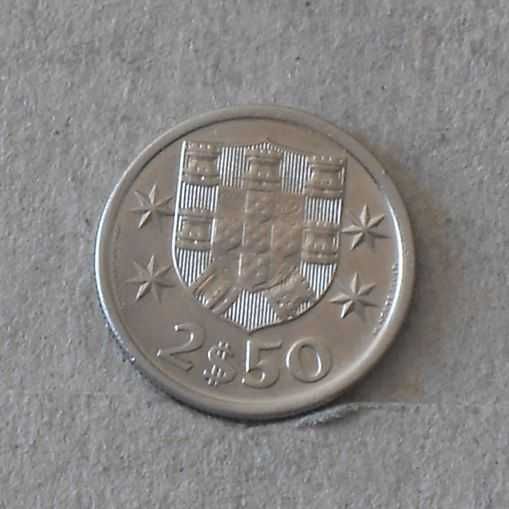 Portugal 2,5 escudos 1964 - olx X10854