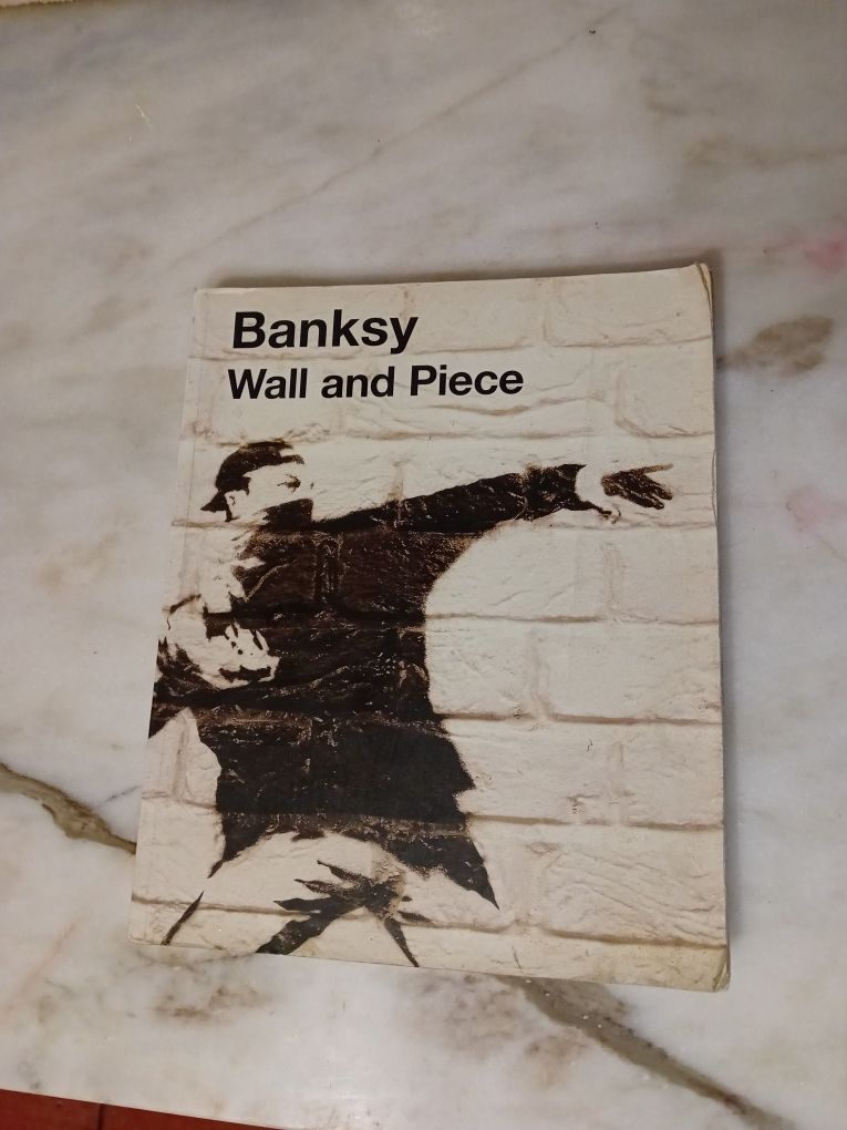 Livro Banksy Wall and Piece