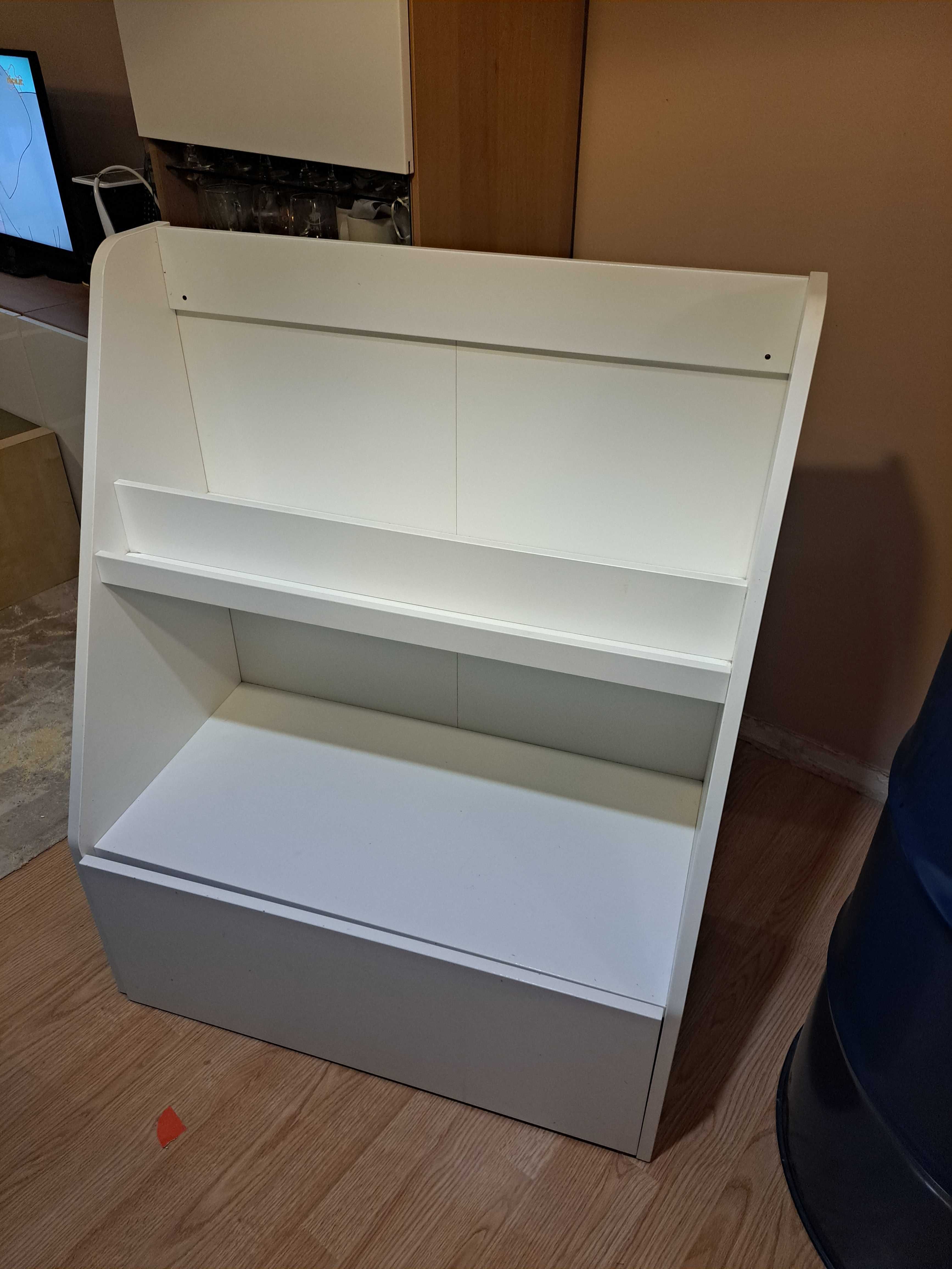 Estante livros quarto criança