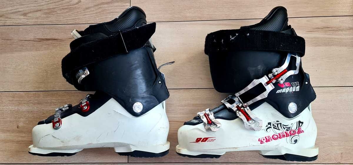 Buty narciarskie TECNICA MAGNUM 90 RT white/black 44