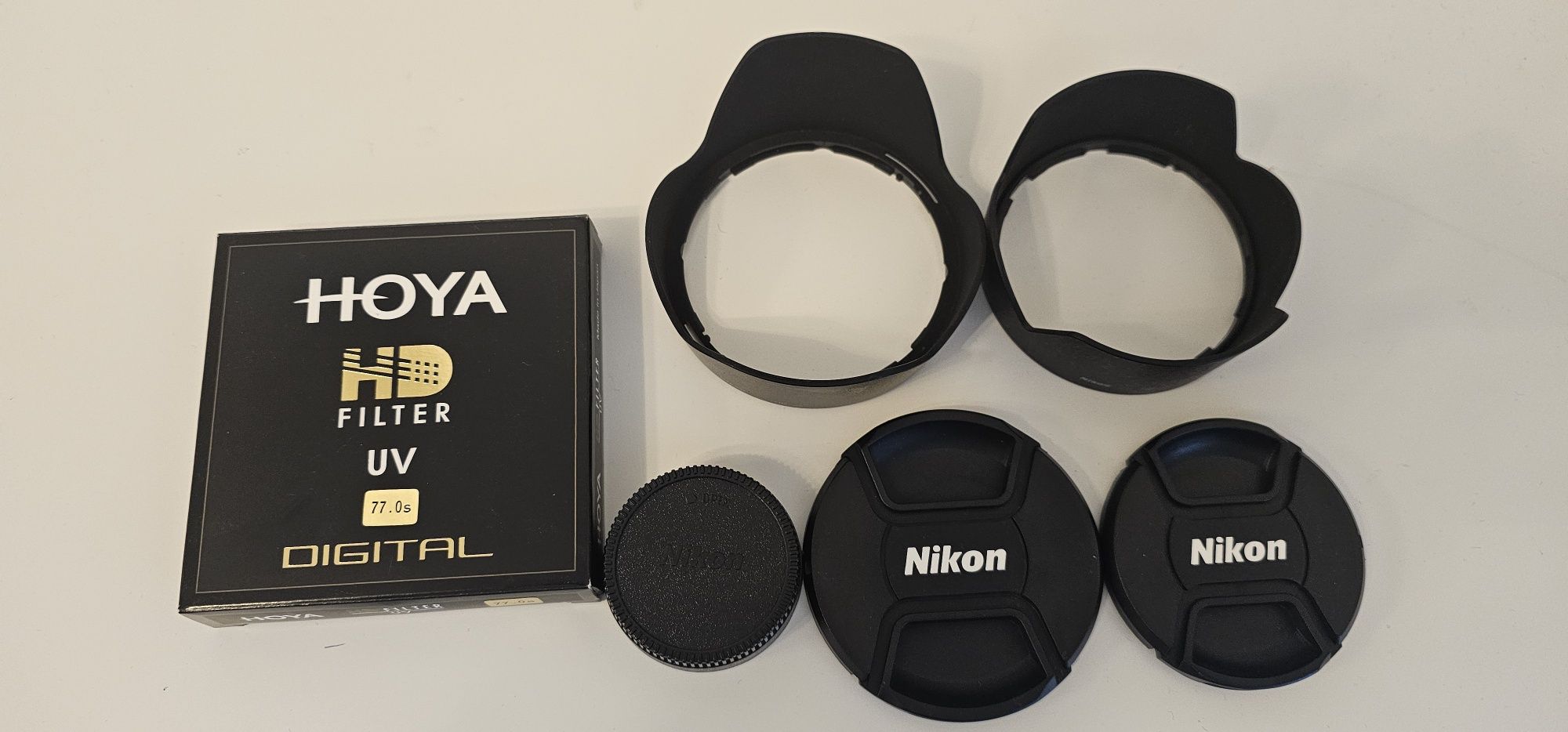 Zestaw filtr polaryzacyjny dekielki Nikon osłony przeciwsłoneczne