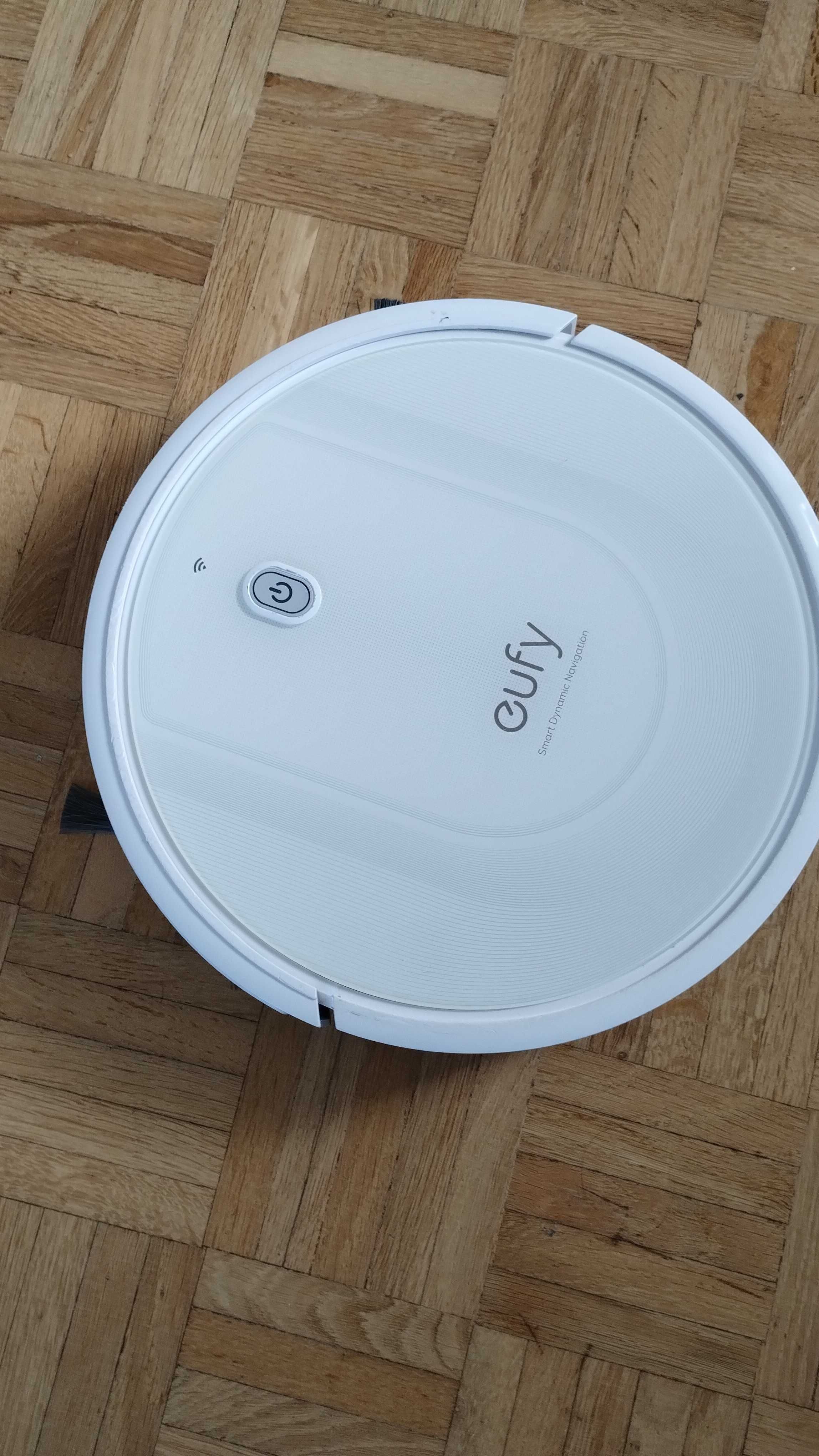 Aspirador Robo Eufy RoboVac G10 Hybrid