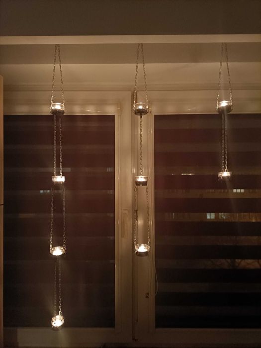 Świecznik ozdobny wiszący na taras balkon do ogrodu