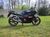 Daelim Roadsport 125