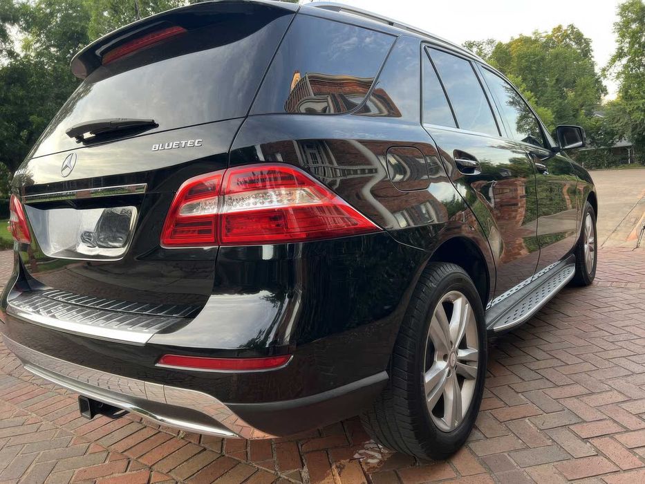 Mercedes-Benz M-Class ML 350 BlueTEC      2014