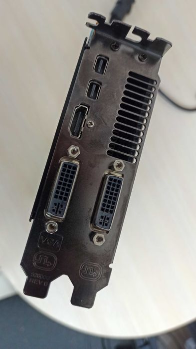 Відеокарта ASUS HD6950 2 gb 256 bit