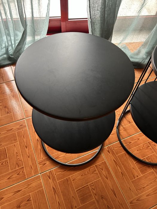 Conjunto espelho e mesinhaa cabeceira