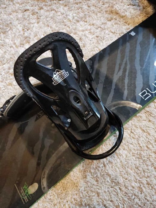 Deska snowboard BURTON T6 plus  kask, buty, spodnie, gogle - komplet