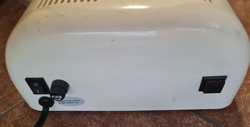 Lampa UV do paznokci