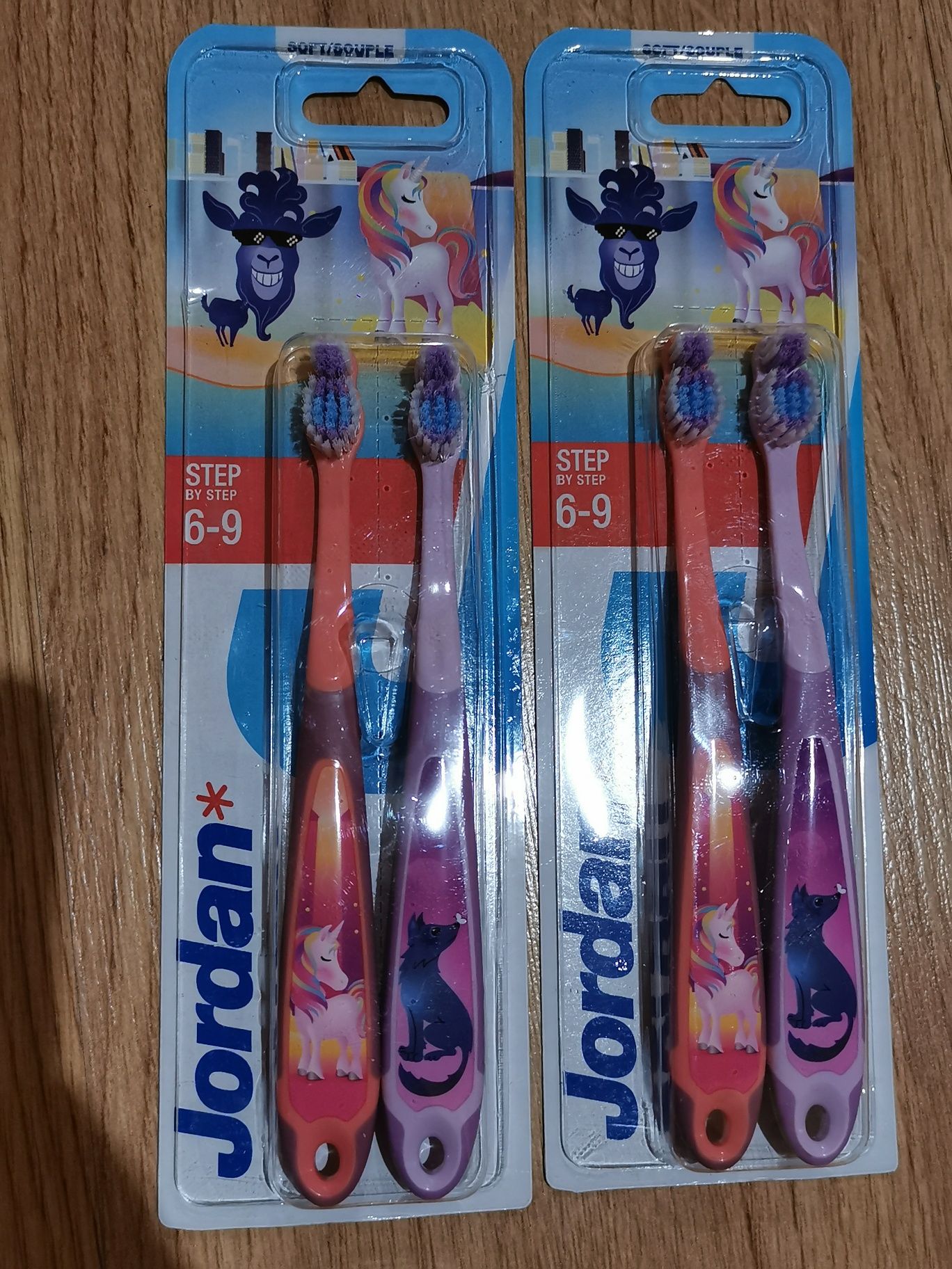 Jordan зубна дитяча щітка, зубна паста Colgate, Elmex