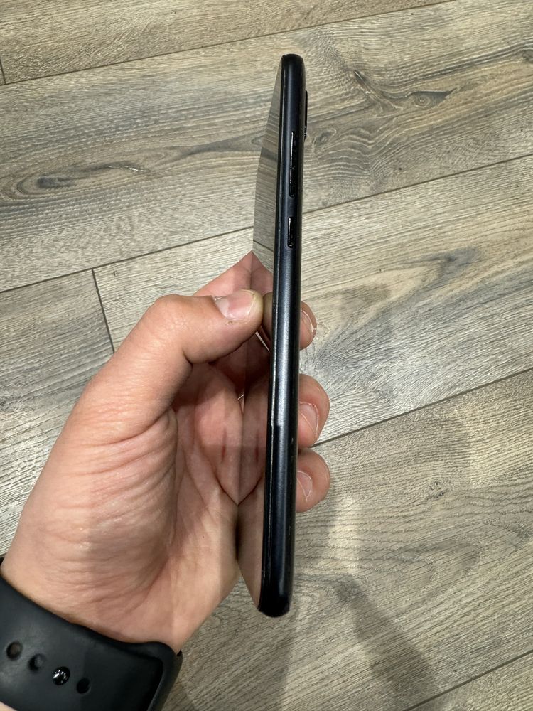 Xiaomi redmi 7 black 3Гб/32Гб /4000mAh акумулятор