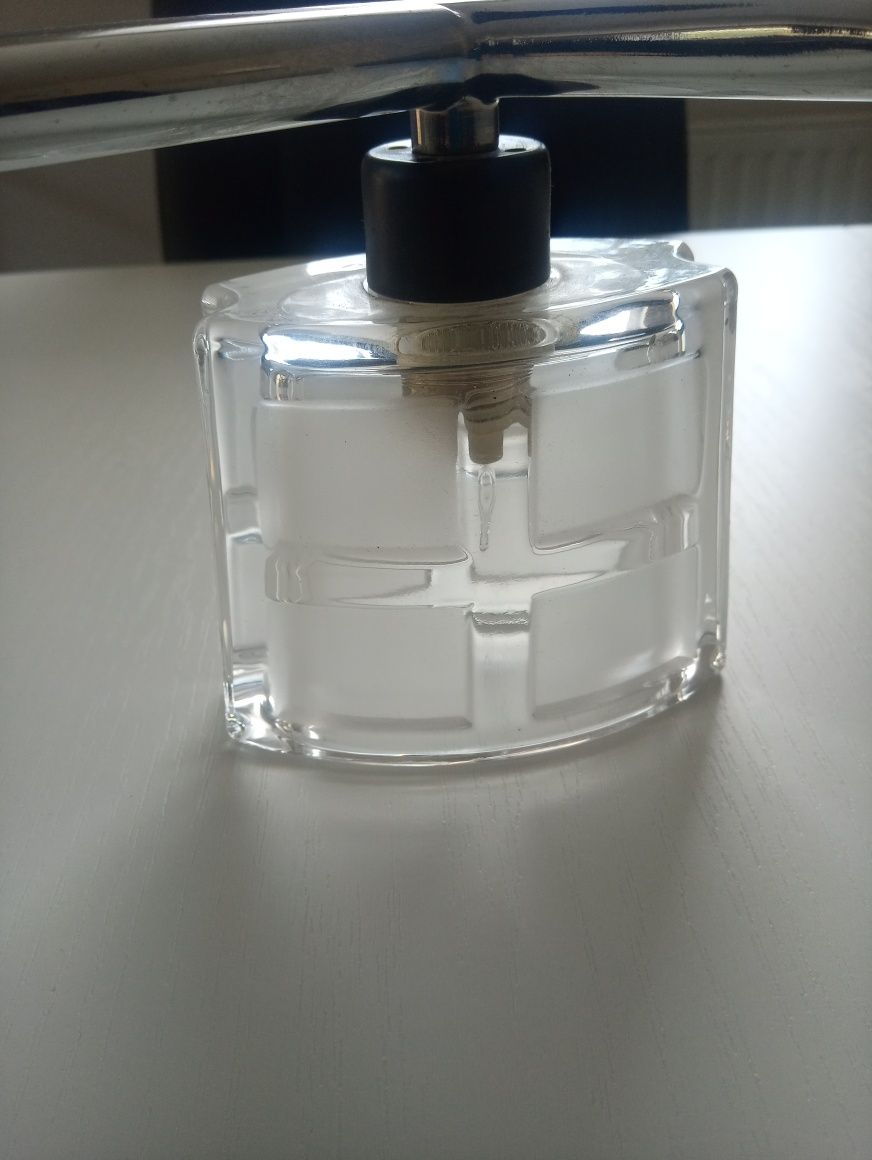 Lampa z dwoma kloszami