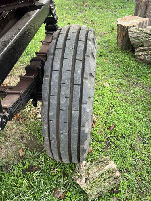 тракторний самосвальний причіп 2ПТС-4