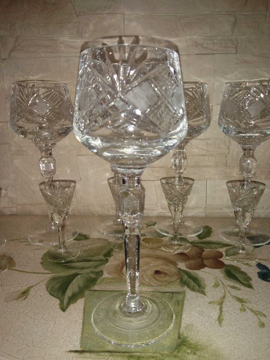 Zestaw pięknych kryształów w idealnym stanie cena za całość