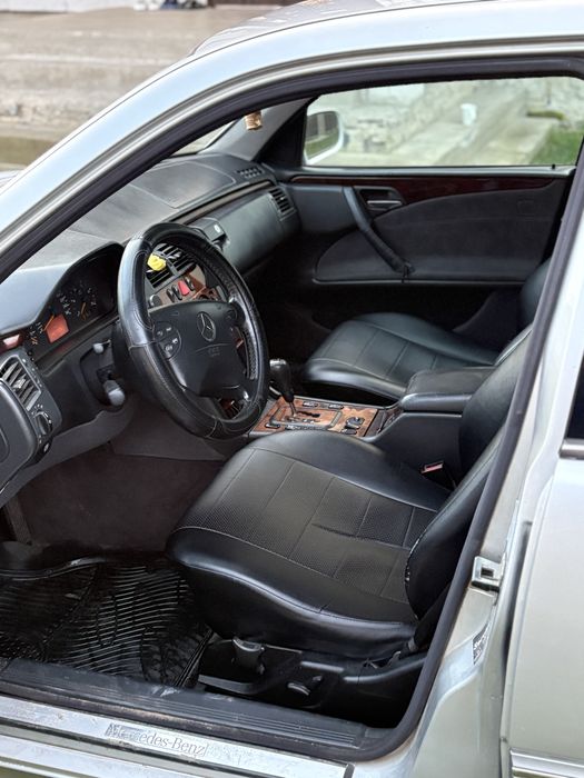 Продам Мерседес w210