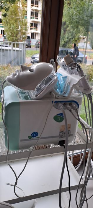 Kombajn  kosmetyczny - Oczyszczanie wodorowe 7w1 - Maska LED