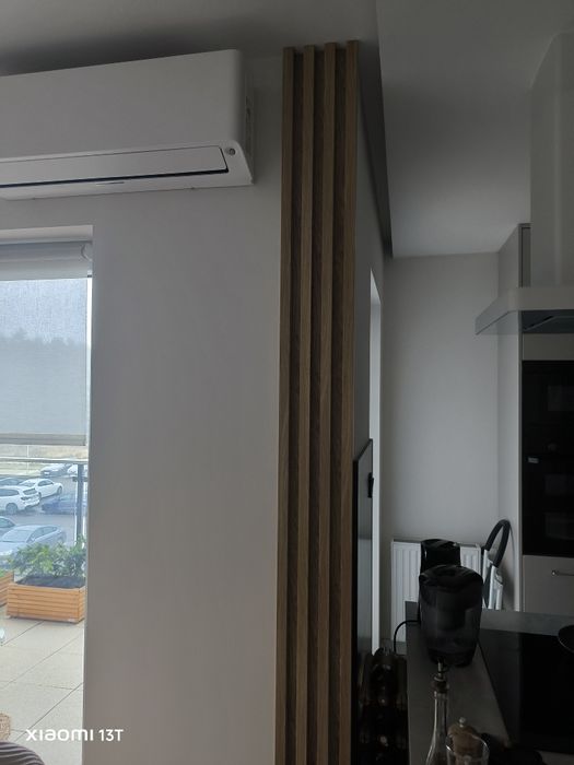 Lamele ścienne 3x4 cm, wysokość 275 cm (dąb amerykański)