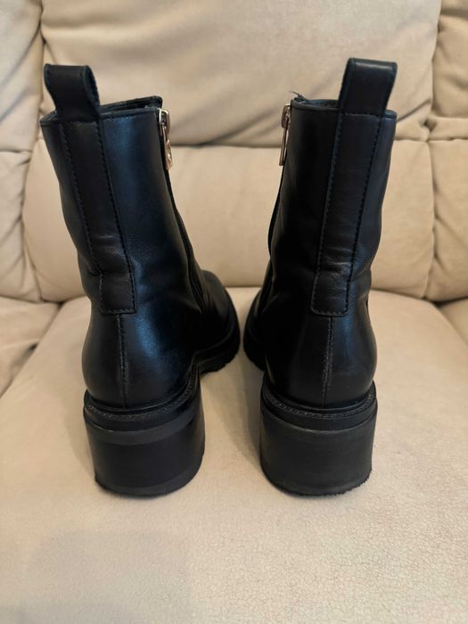 Черевики жіночі шкіряні KAZAR