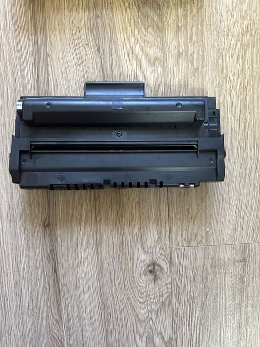 Продам лазарнтй картридж