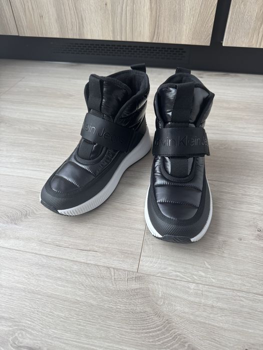 Дутіки Calvin Klein 37 ОРИГІНАЛ дутики боти 7 us