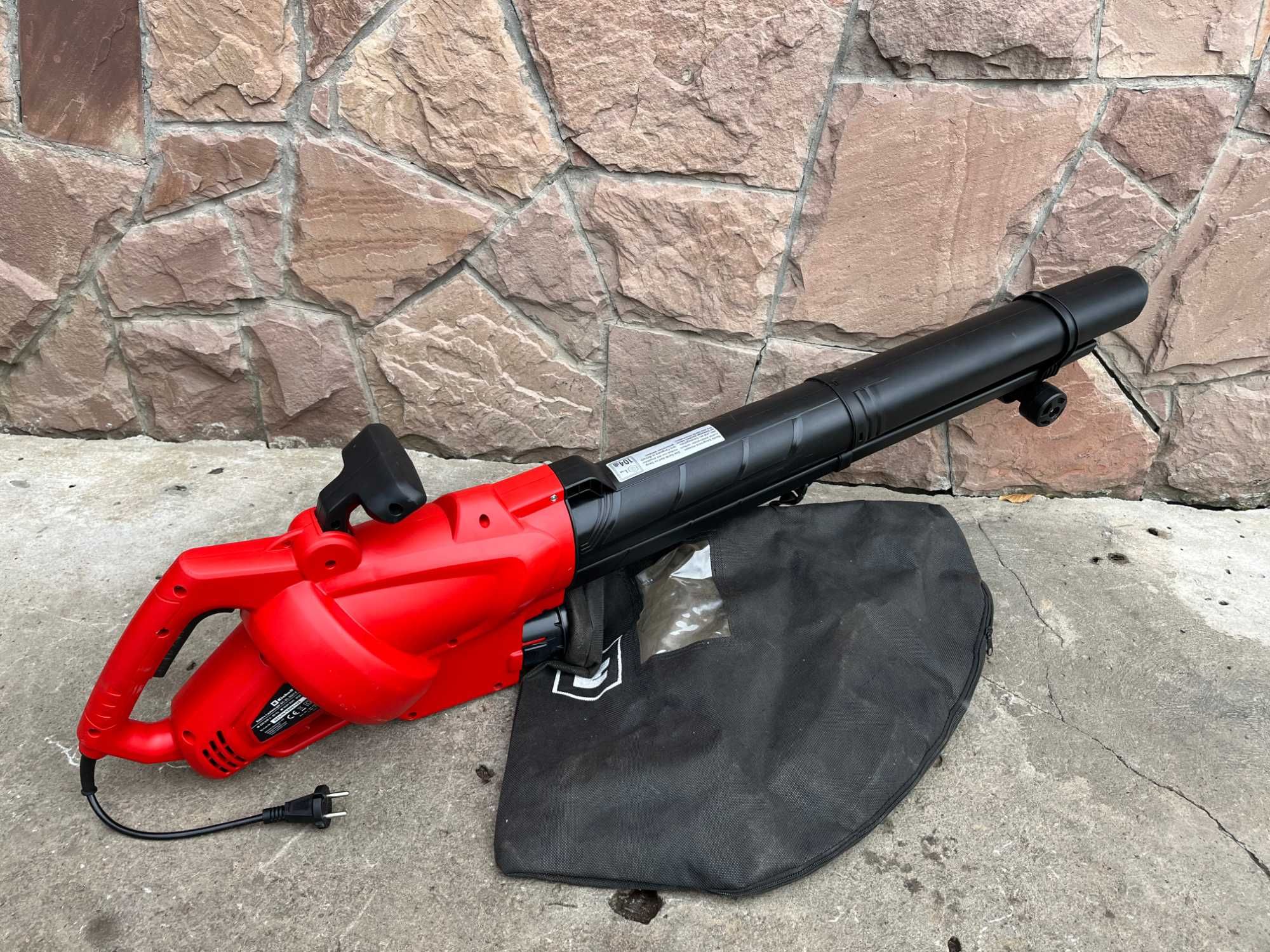 Пилесос садовий Einhell GC-EL 3024 E мережевий